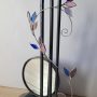20251204_150800 Les 3 Gardiennes – Sculpture miroir en acier forgé et vitrail Tiffany