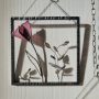 Triptyque Floral en Verre et Fer Forgé – Décoration Murale Artisanale (3 cadres suspendus)