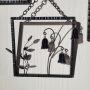Triptyque Floral en Verre et Fer Forgé – Décoration Murale Artisanale (3 cadres suspendus)