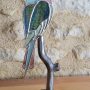 20260318_101747 Guêpier Perché - Oiseau en Verre sur Branche en Fer Forgé